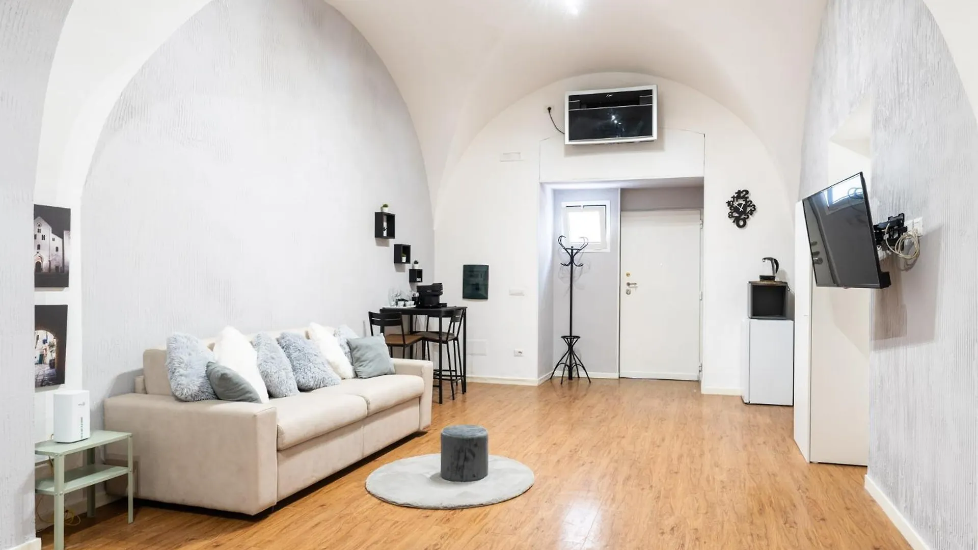 House Visconti Apartman Bari